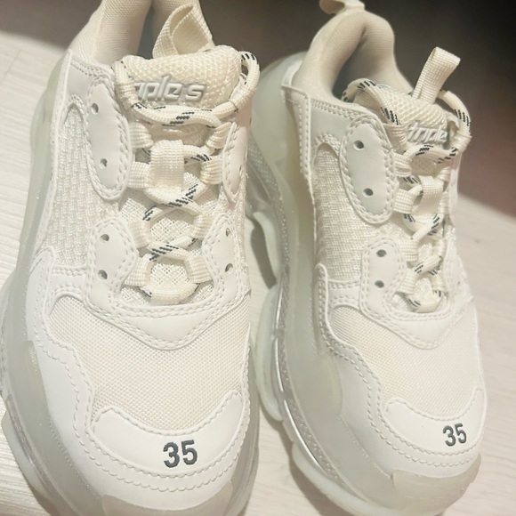 BALENCIAGA - Picture 2 of 5